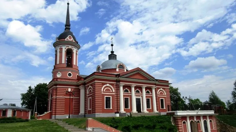 Храм в Рождествено – усыпальница царского брадобрея