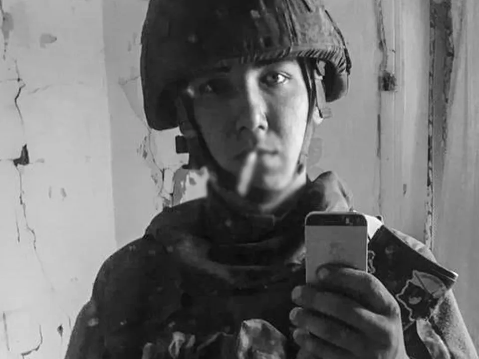 «Первая его мысль — плен»: молодой десантник выжил, но потерял друга на СВО