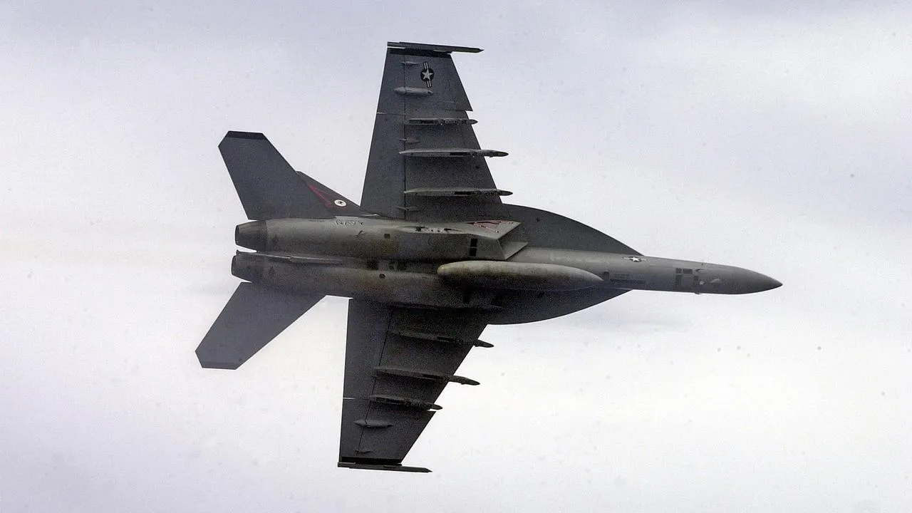 сommons.wikimedia/U.S. Navy photo by Photographer’s Mate Airman Dominique V. Brown