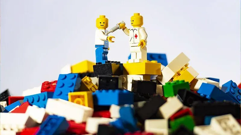 Магазины Lego в России сменят название на «Мир кубиков»