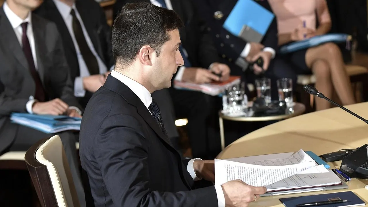 Зеленский отрекся от мечты о НАТО, следующий шаг — отказ от Донбасса