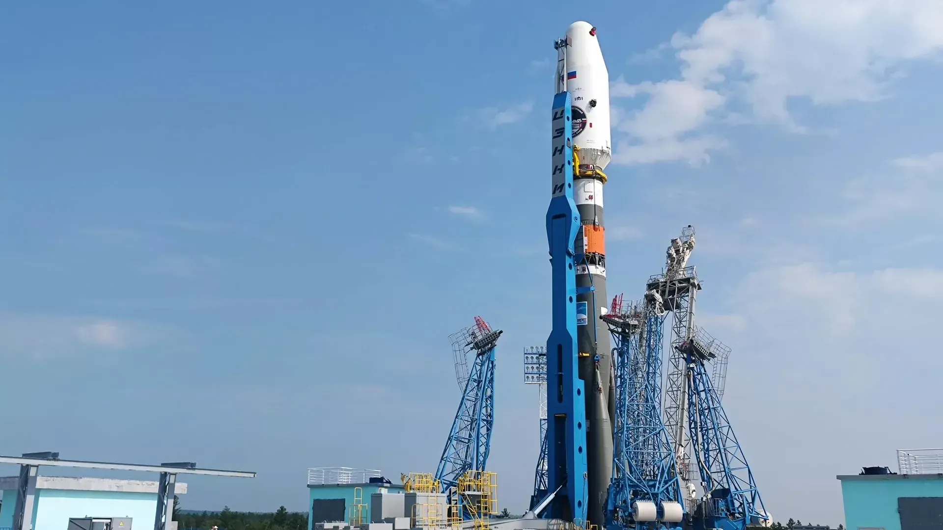Разгонный блок «Фрегат» с российской станцией «Луна-25» вышел на околоземную орбиту