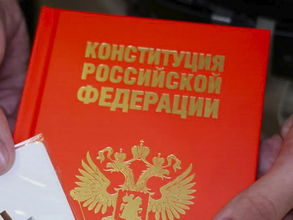 «Культ созидания»: выяснилось, какую идеологию могут закрепить в Конституции РФ