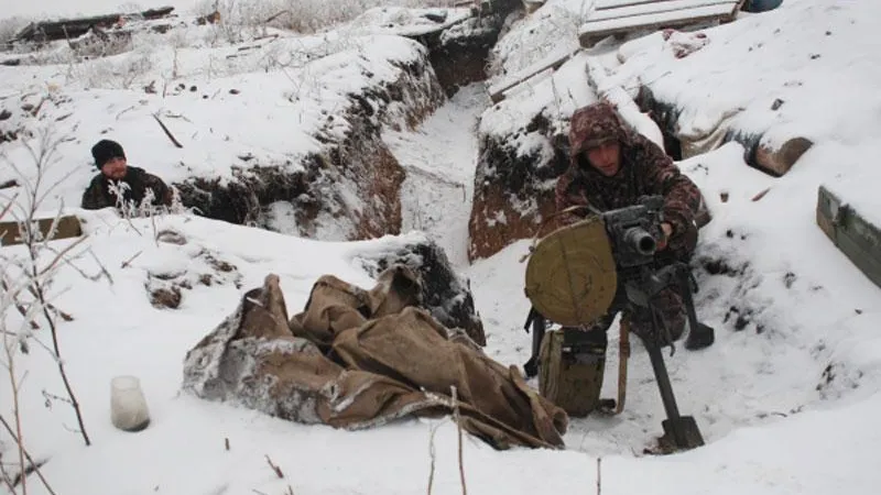 Украинские военные потерпели неудачу, пытаясь прорваться на территорию ДНР