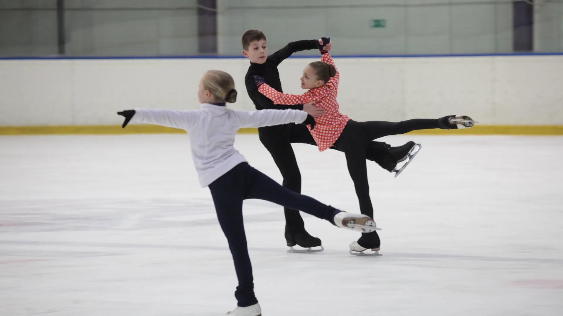 Обида или гордость: тренер Тарасова о выступлении россиян в нейтральном статусе