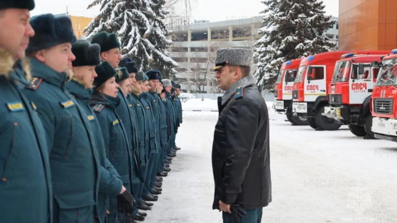Начальник ГУ МЧС России по Подмосковью осмотрел Реутовский пожарно-спасательный гарнизон