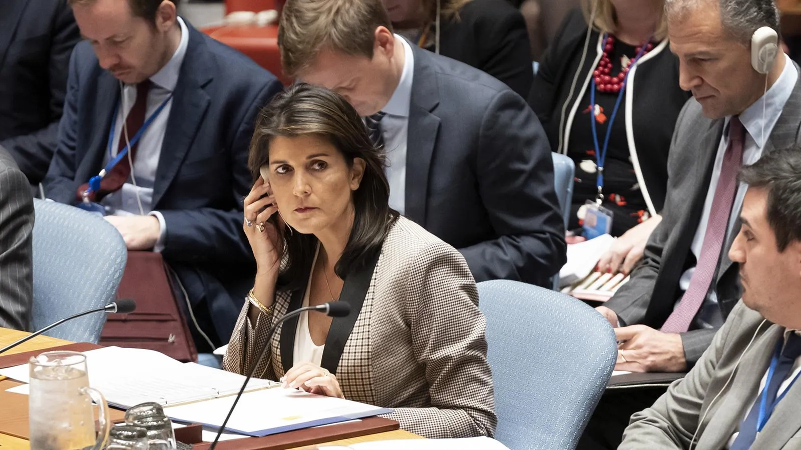 Постпред США при ООН Никки Хейли принимает участие в заседании Совета Безопасности по ситуации на Украине в штаб-квартире ООН, 28 ноября 2018 года. Фото: Lev Radin