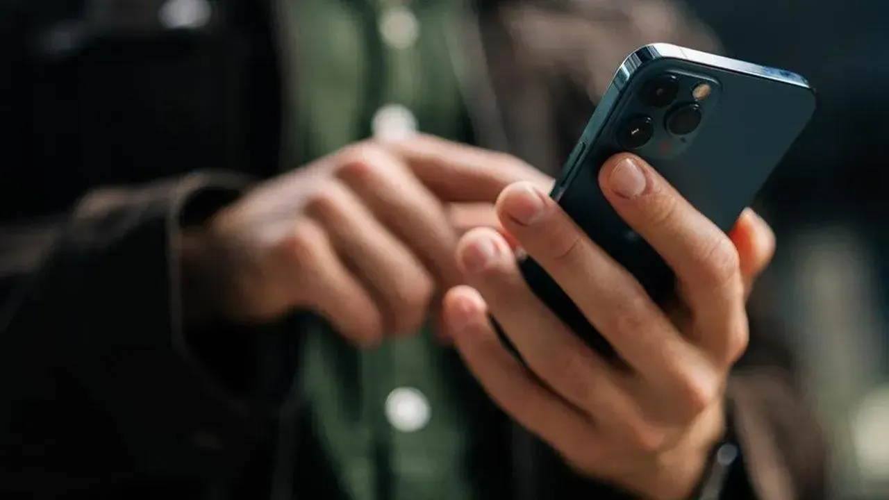 istockphoto.com/dikushin