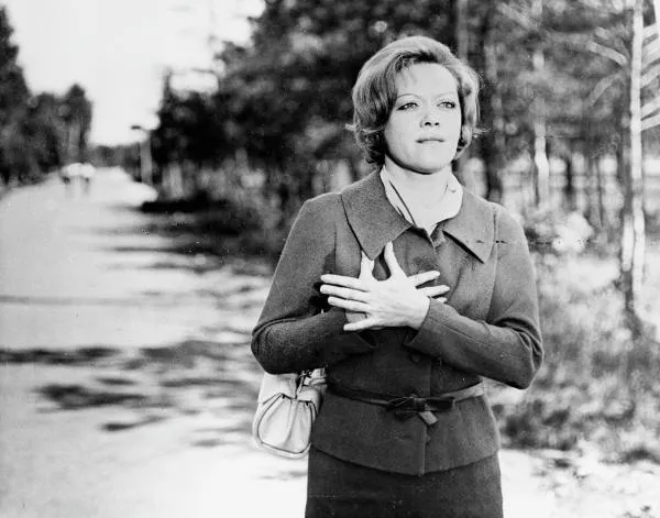 Кадр из фильма «Анна и командор» (режиссер Евгений Хринюк, 1976)