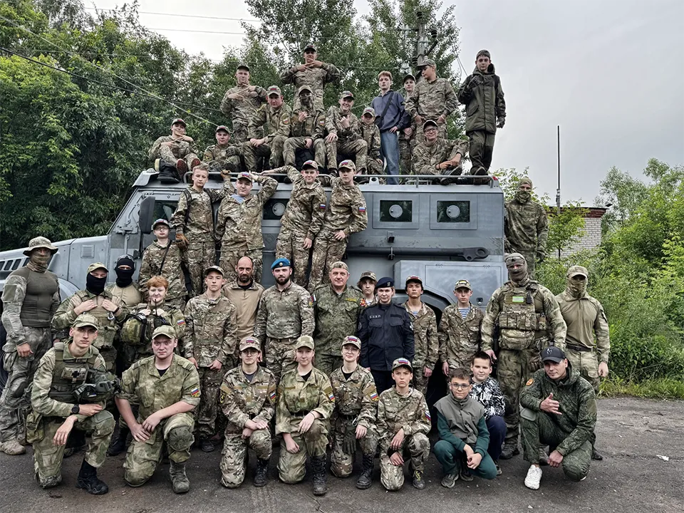Фото: военно-патриотическое объединение для молодежи «Штурмовик»