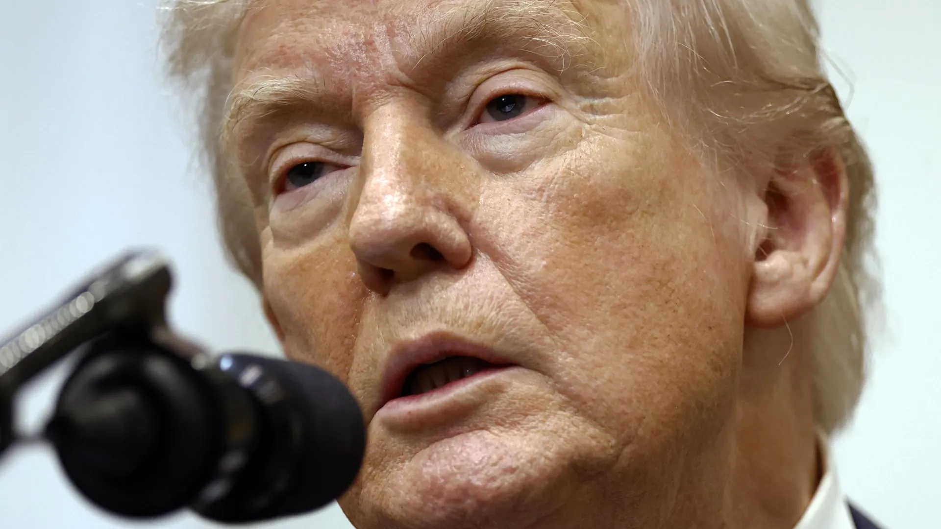 Will Oliver - Pool via CNP/Keystone Press Agency