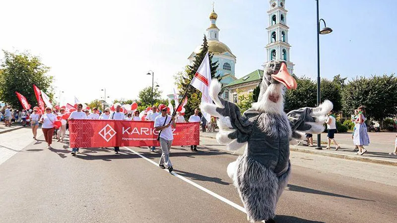 Массовым шествием Кашира отпраздновала День города