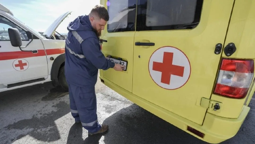 В Омске мальчик выжил после падения с девятого этажа