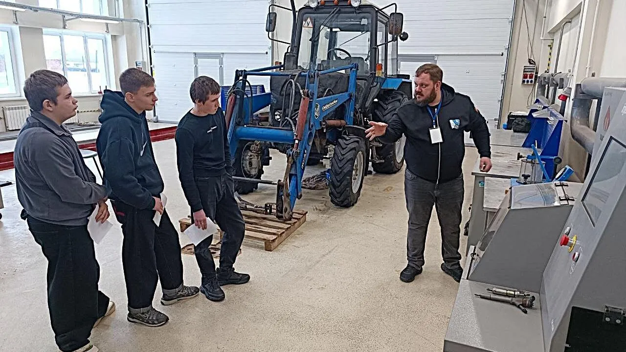 Бронницкий автомобильно-дорожный колледж