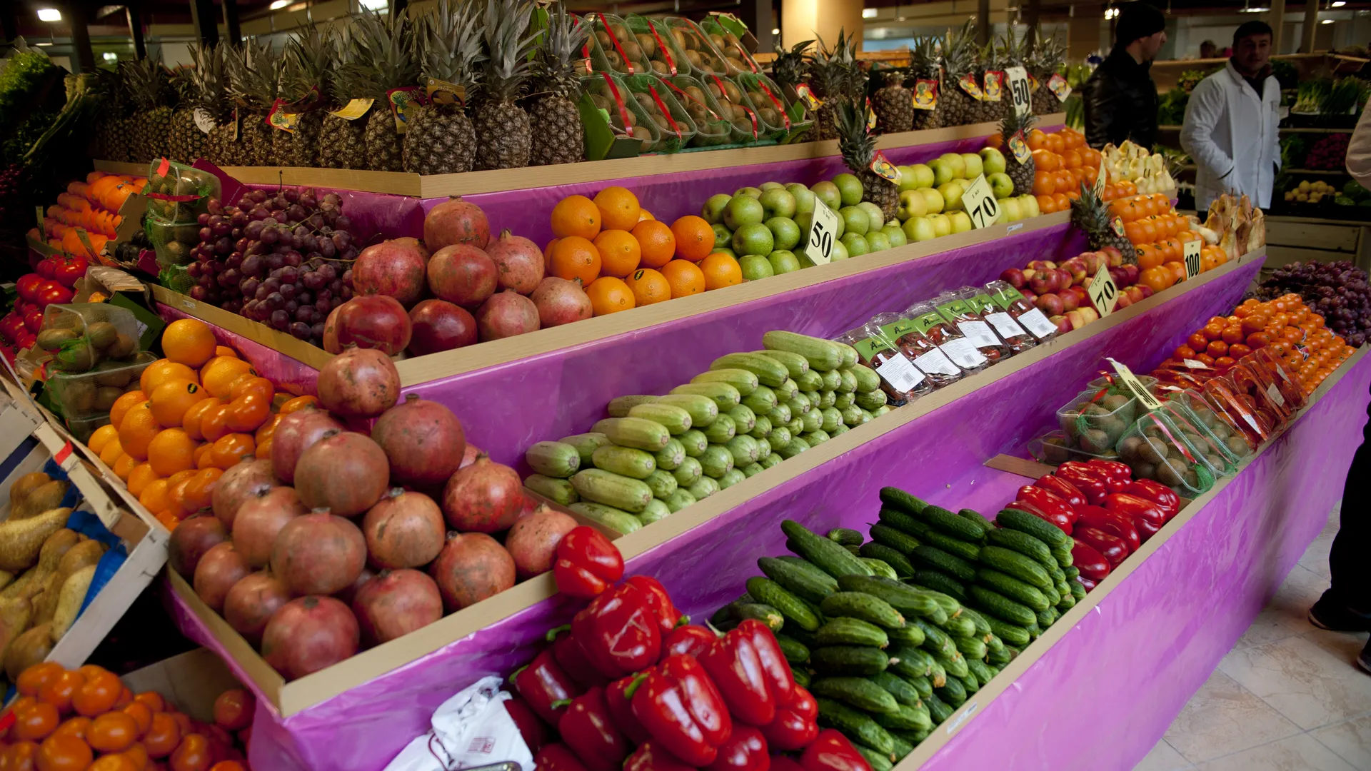 Ученые назвали продукты, которые помогают сохранить здоровье мозга в пожилом возрасте