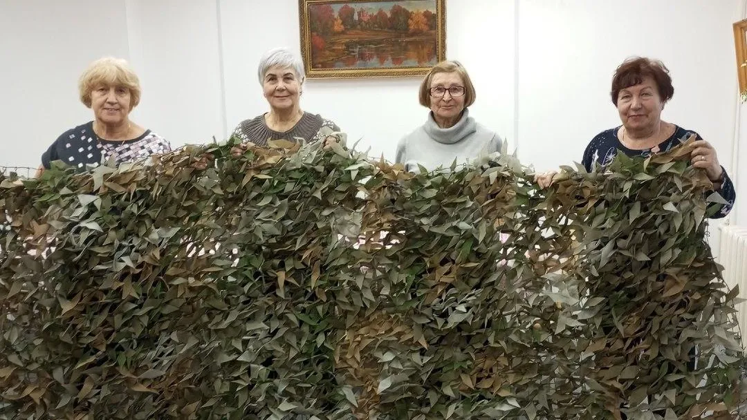 За год дубненцы передали на СВО более 840 кв.м маскировочных сетей