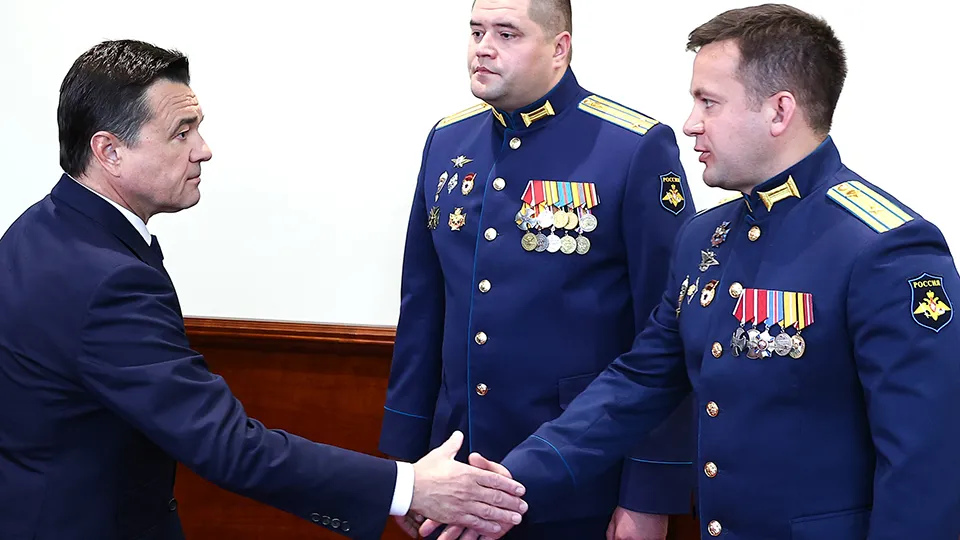 Андрей Воробьев на встрече с участниками президентской программы «Время героев». Фото: медиасток.рф