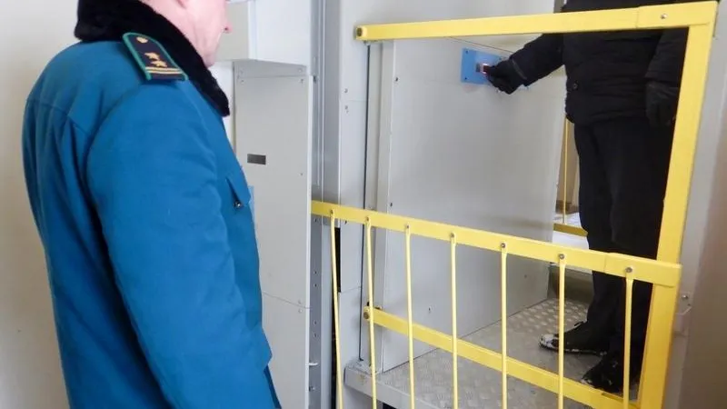 Застройщика ЖК «Лукино-Варино» заставили установить для жителей подъемники