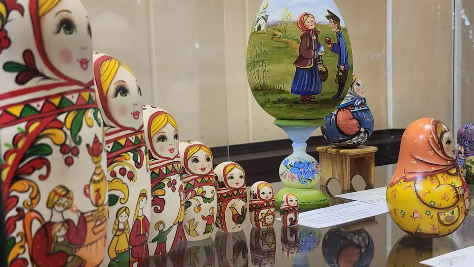 Выставка авторских матрешек открылась в Ногинске. Фото: МедиаБанк Подмосковья/Ксения Пашуто