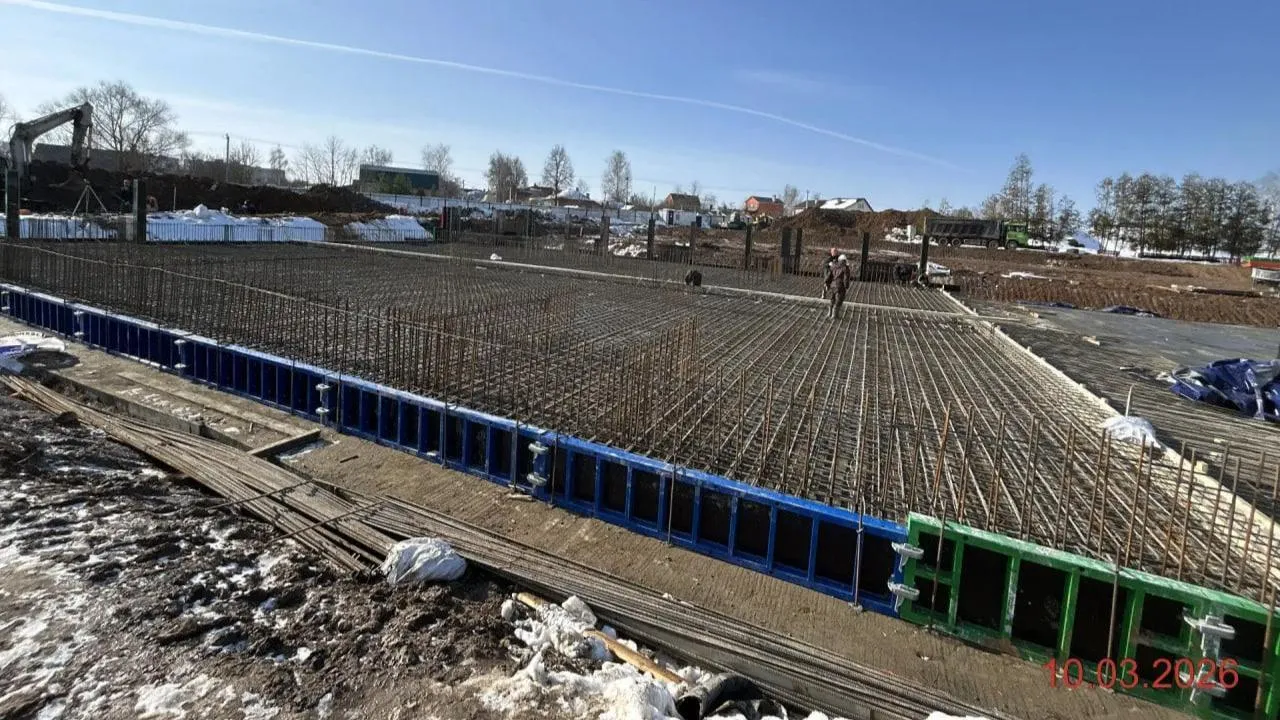В Кашире приступили к устройству фундамента будущей ледовой арены