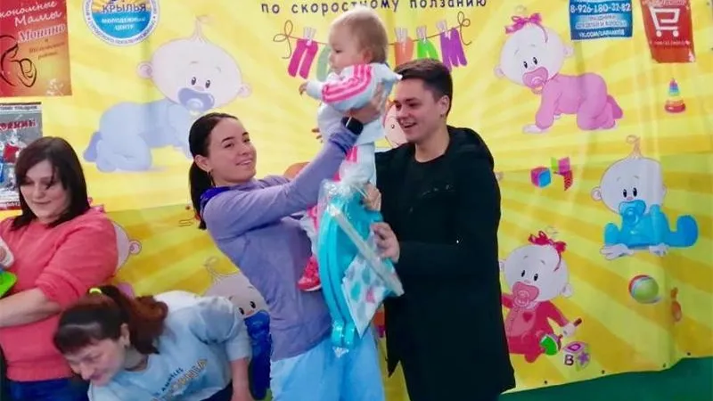 В Подмосковье определили самых быстро ползающих младенцев 