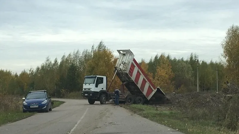Организаторов незаконной свалки задержали с поличным в Павловском Посаде