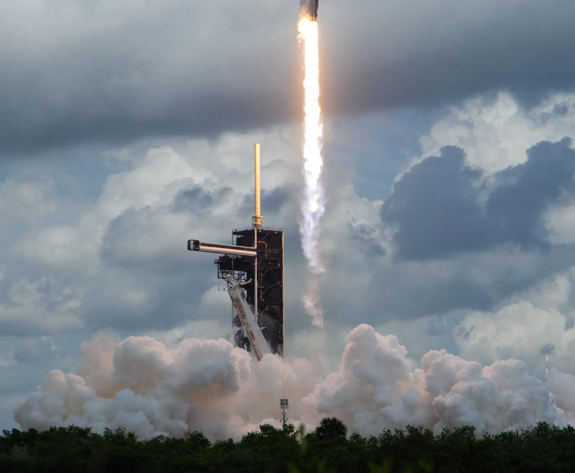 NASA/Joel Kowsky
