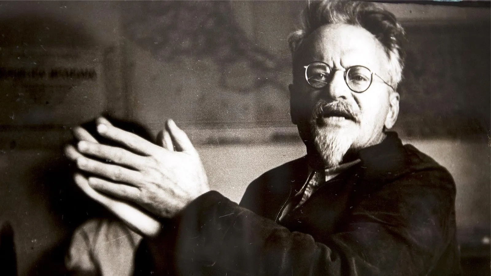 Лев Троцкий. Susana Gonzalez