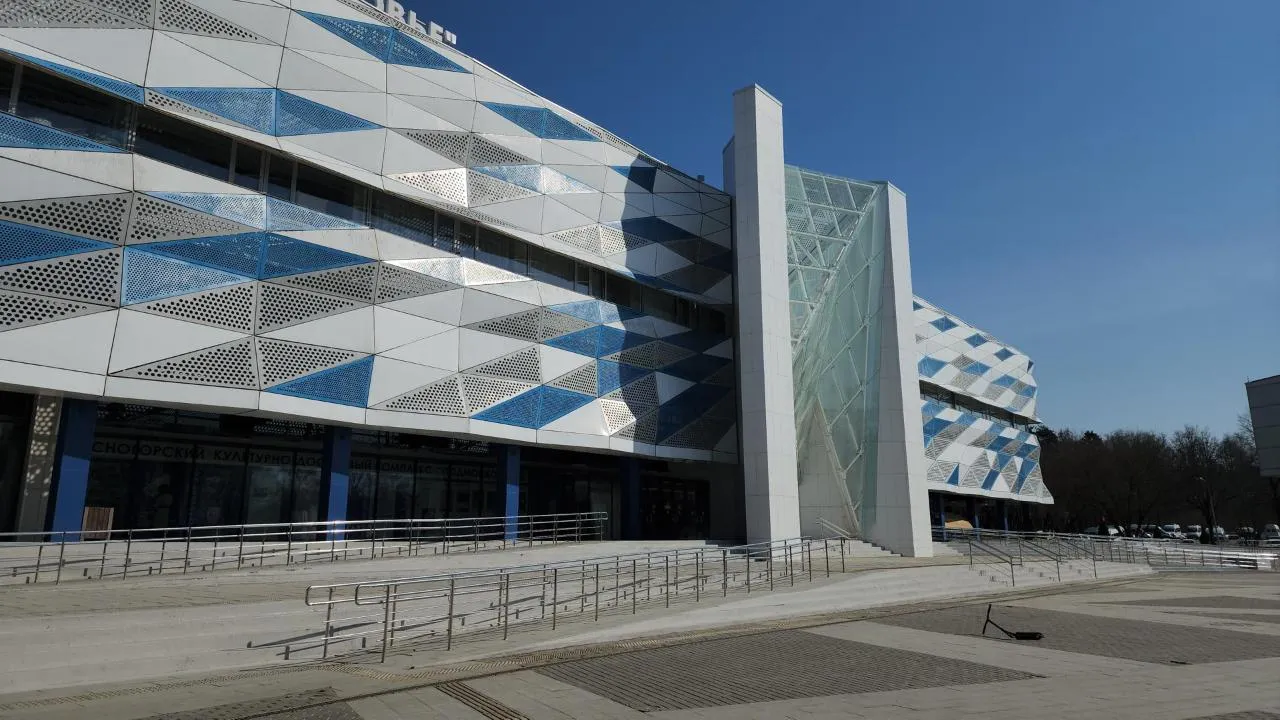 REGIONS/Кристина Ларина