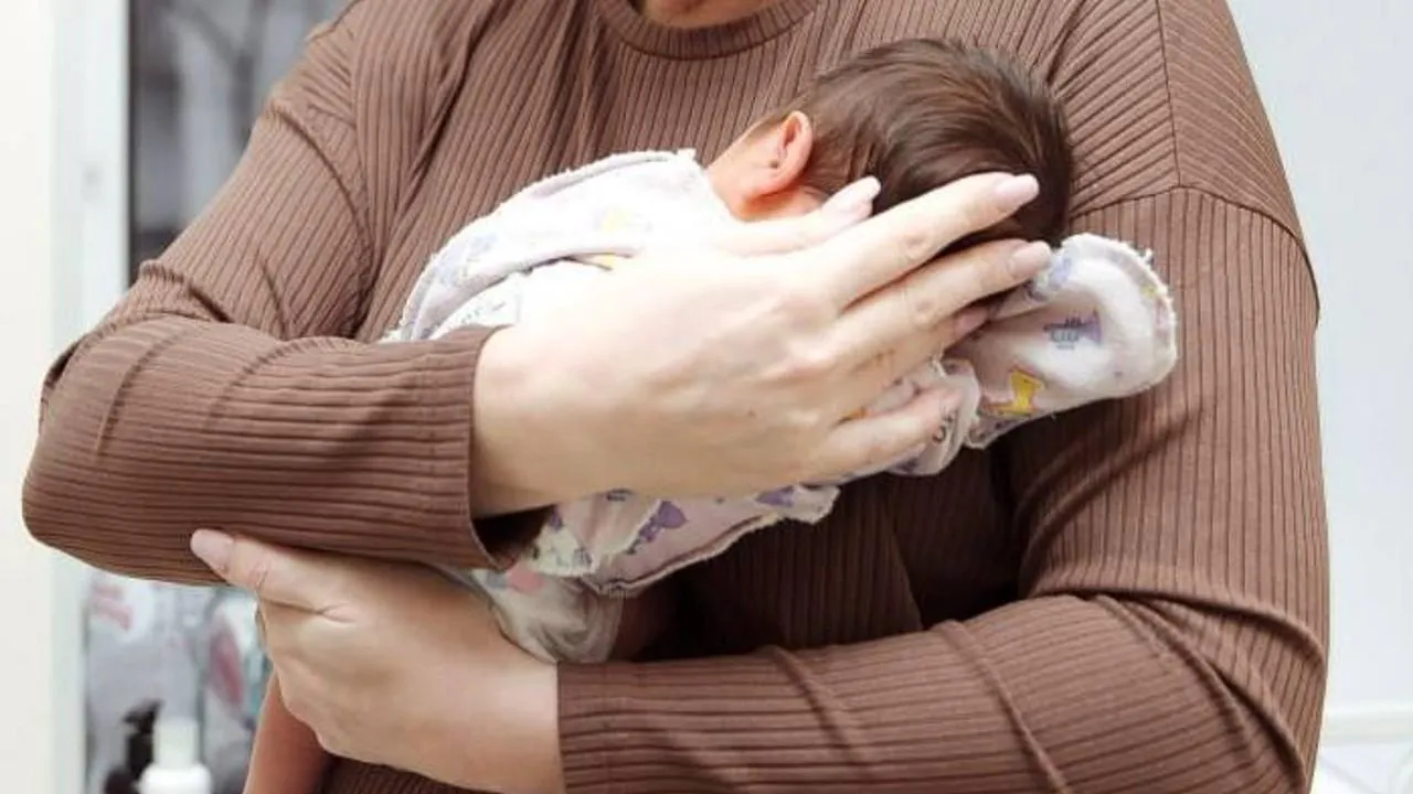 Врачи в Подмосковье помогли родить женщине, которой выстрелили в грудь во время теракта в Crocus City Hall