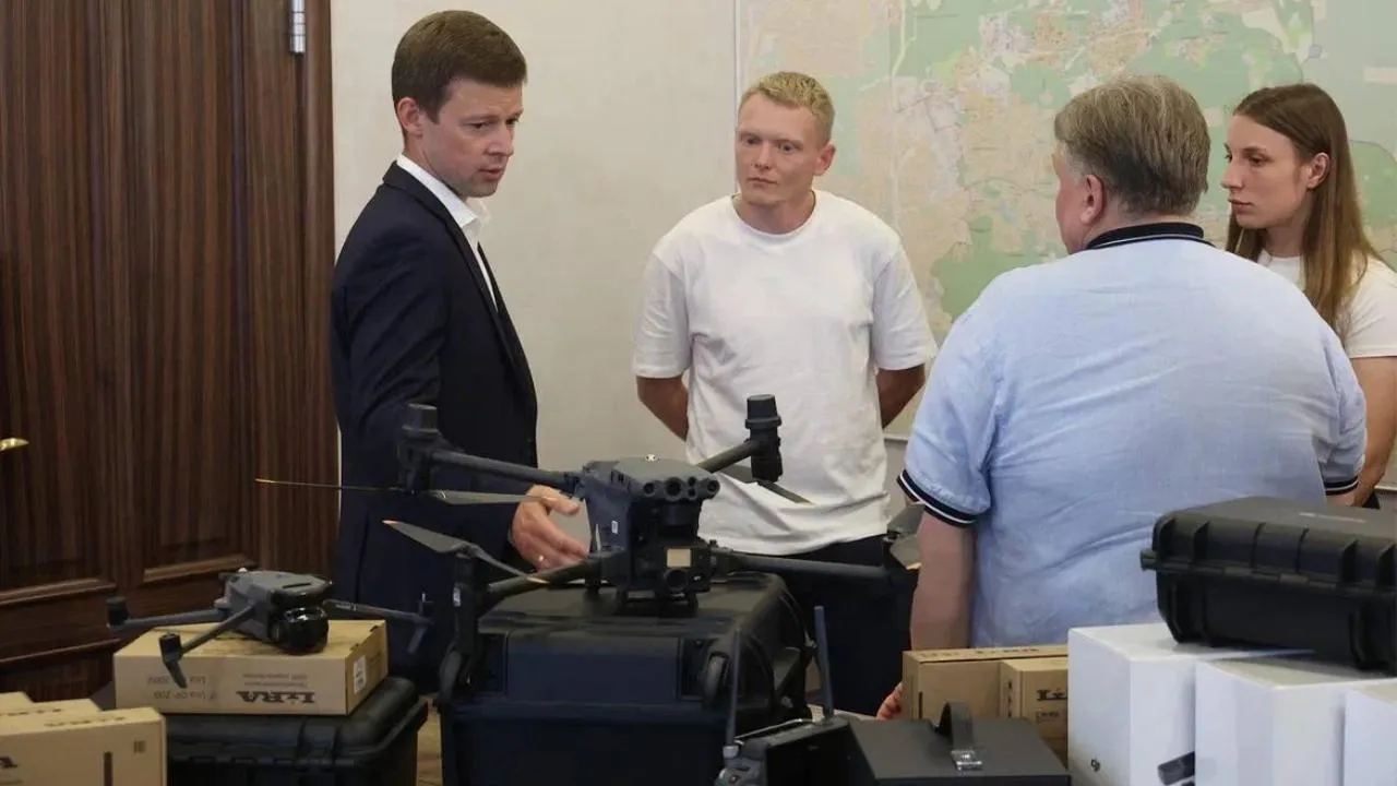 Глава Балашихи передал технику бойцам, которые прибыли в командировку из зоны СВО