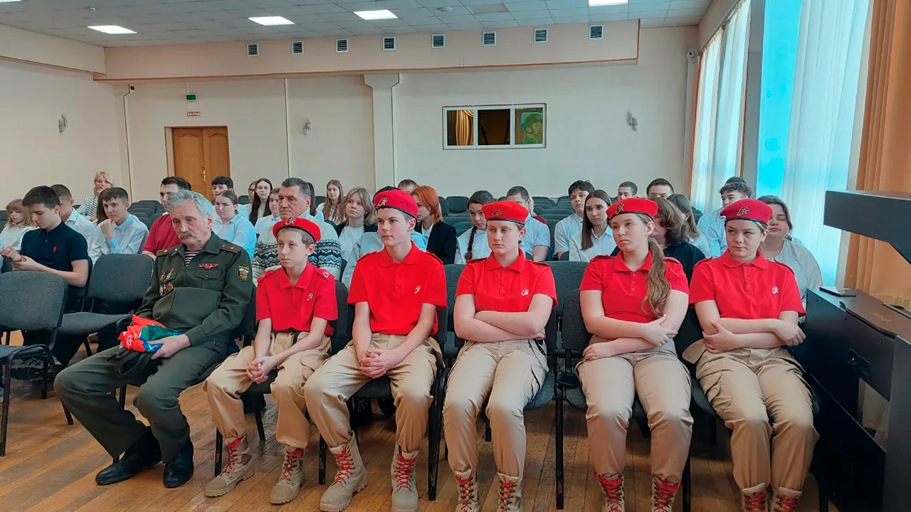 vk.com/МБОУ "Лицей №5"