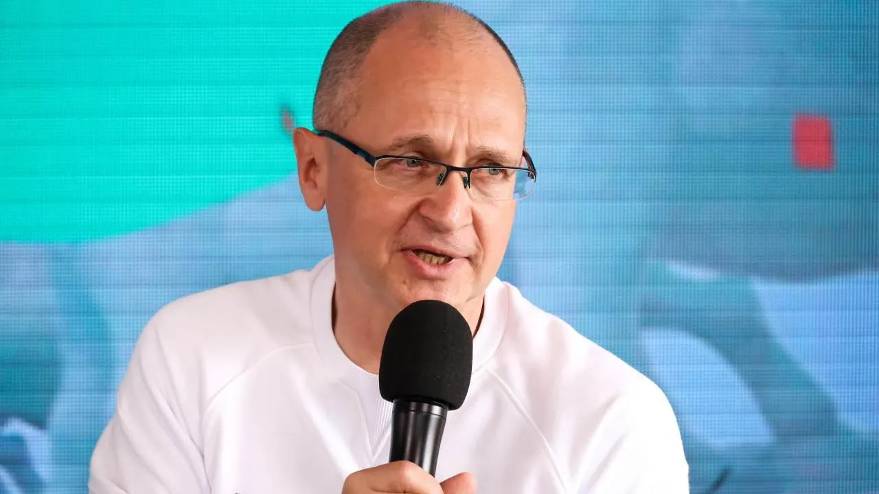 Кириенко назвал информационную войну с Западом самой длинной и самой сложной