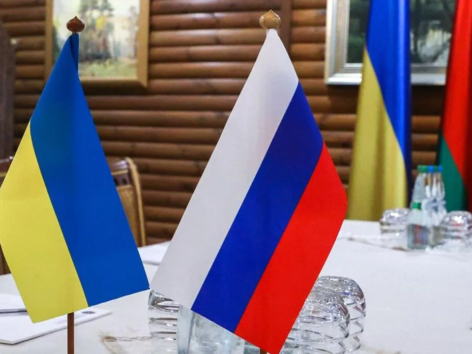 Ликвидация или пожизненный срок: чем грозят Зеленскому мирные переговоры с РФ