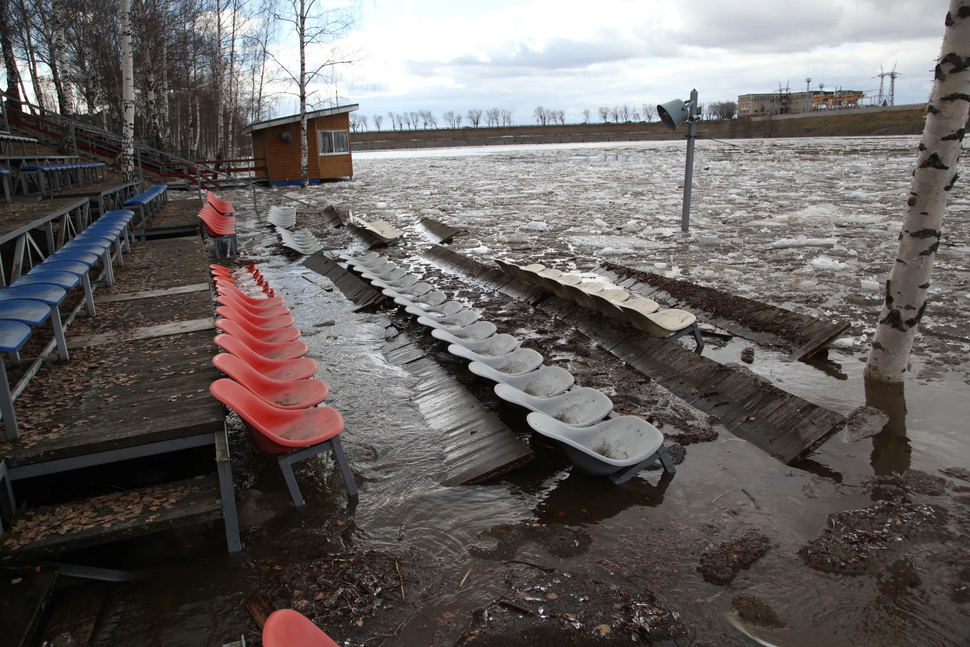 Весенний паводок в Дубне