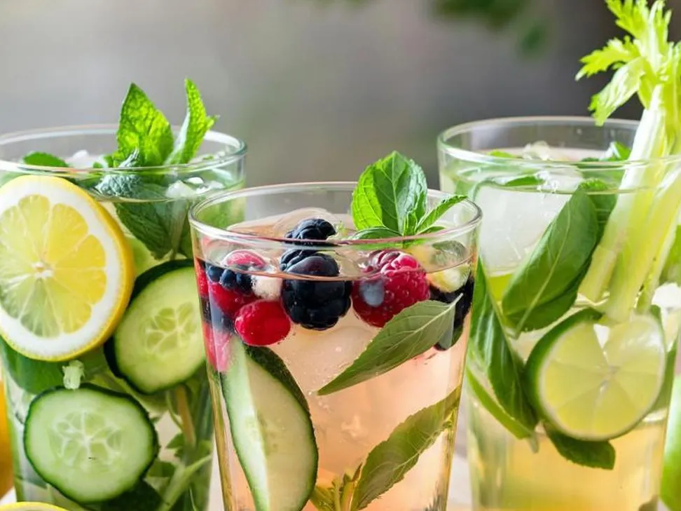 Польза за копейки: какие детокс-напитки спасут от дорогостоящего лечения