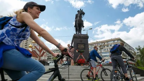 Велосипедистам расскажут об истории памятников в Пушкине