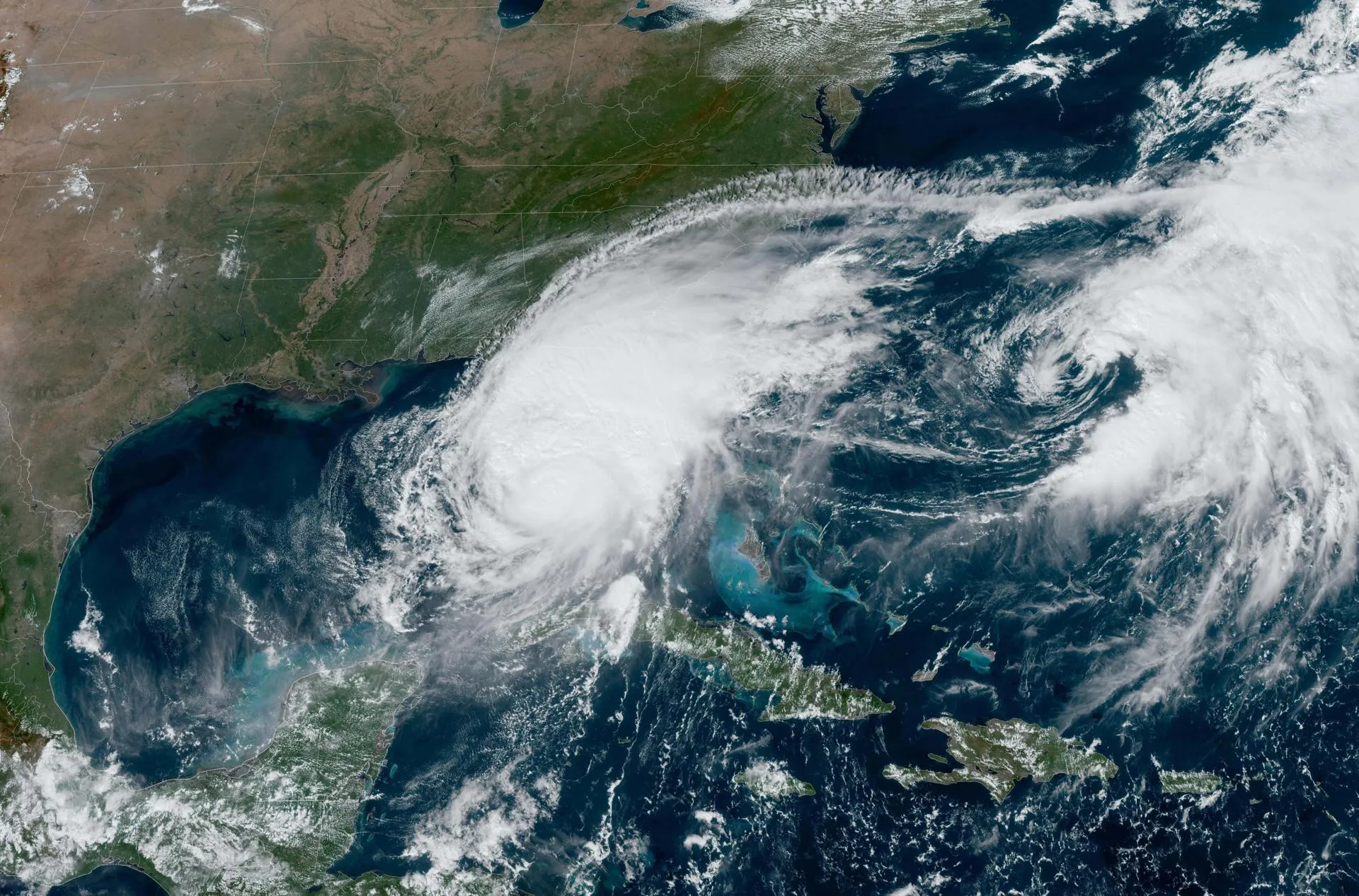 NOAA/Keystone Press Agency
