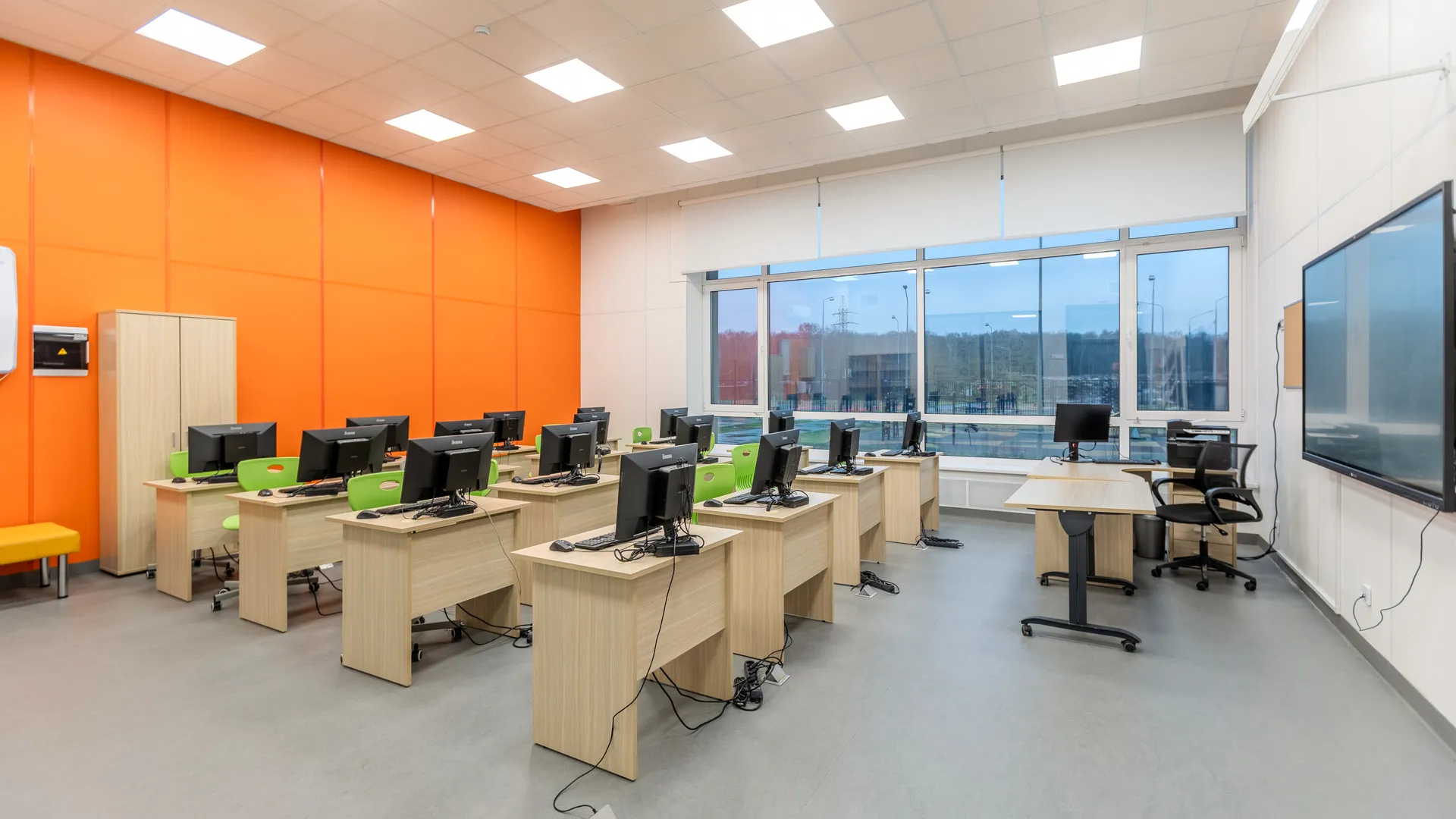 Инженерно-технический лицей «Авиатика» в Лобне