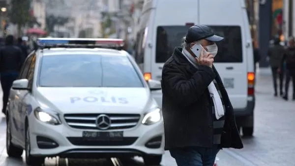 Турецкие граждане заплатят огромные штрафы за нарушение комендантского часа