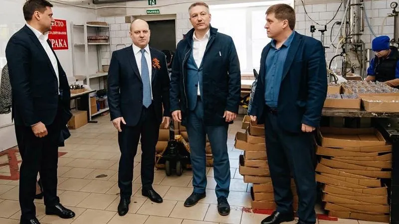 Глава Городского округа Пушкинский посетил производство косметики в Красноармейске