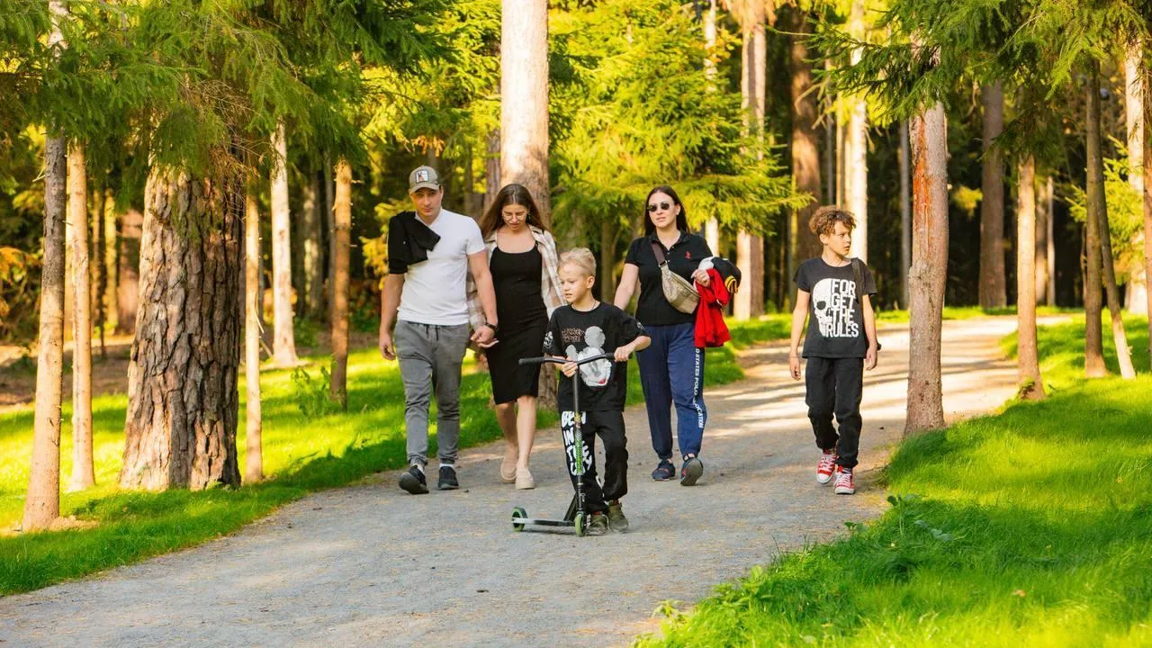 Свыше 1,7 миллиона человек посетили подмосковные парки на минувшей неделе