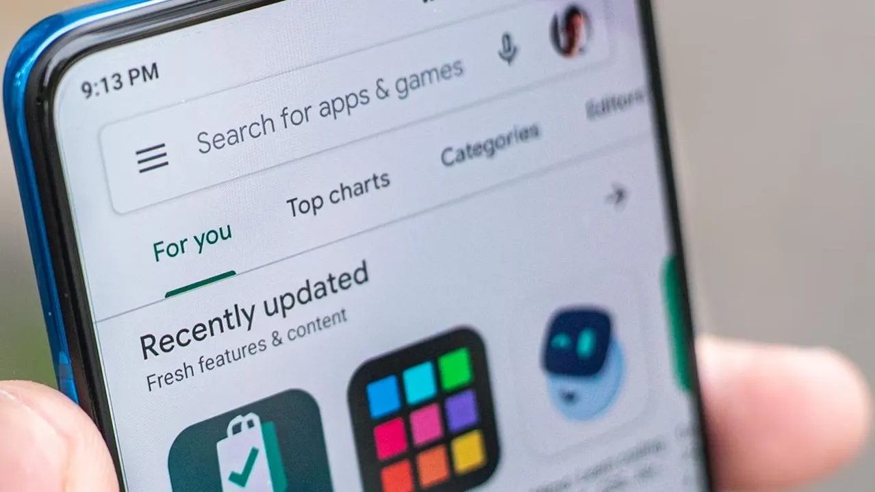 Приложение «Авито» исчезло из Google Play