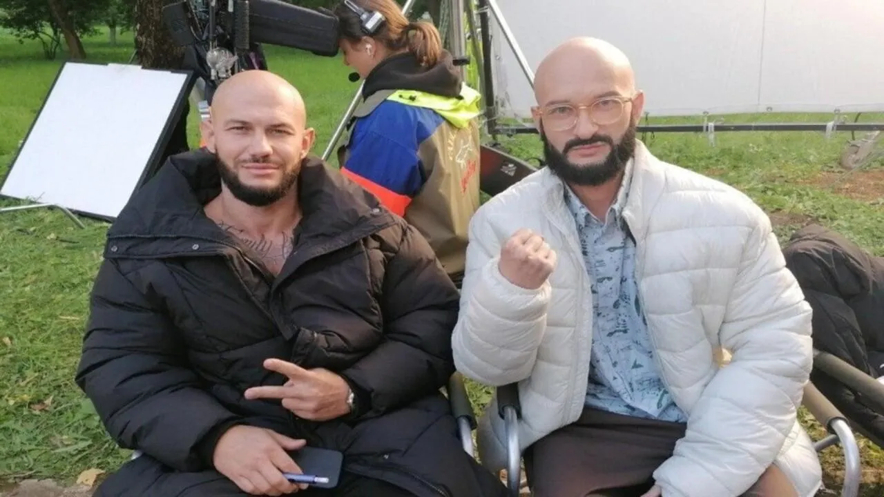 «Дублер Джигана, но худой ботан»: актер из Подмосковья стал рэпером для «Невероятных приключений Шурика»