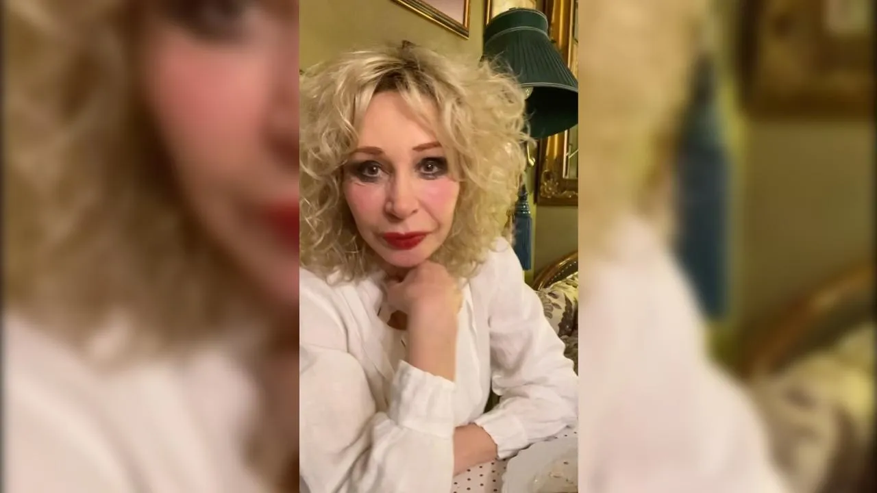 «Била скрученным полотенцем»: Татьяна Васильева впервые рассказала о жестоком воспитании матери