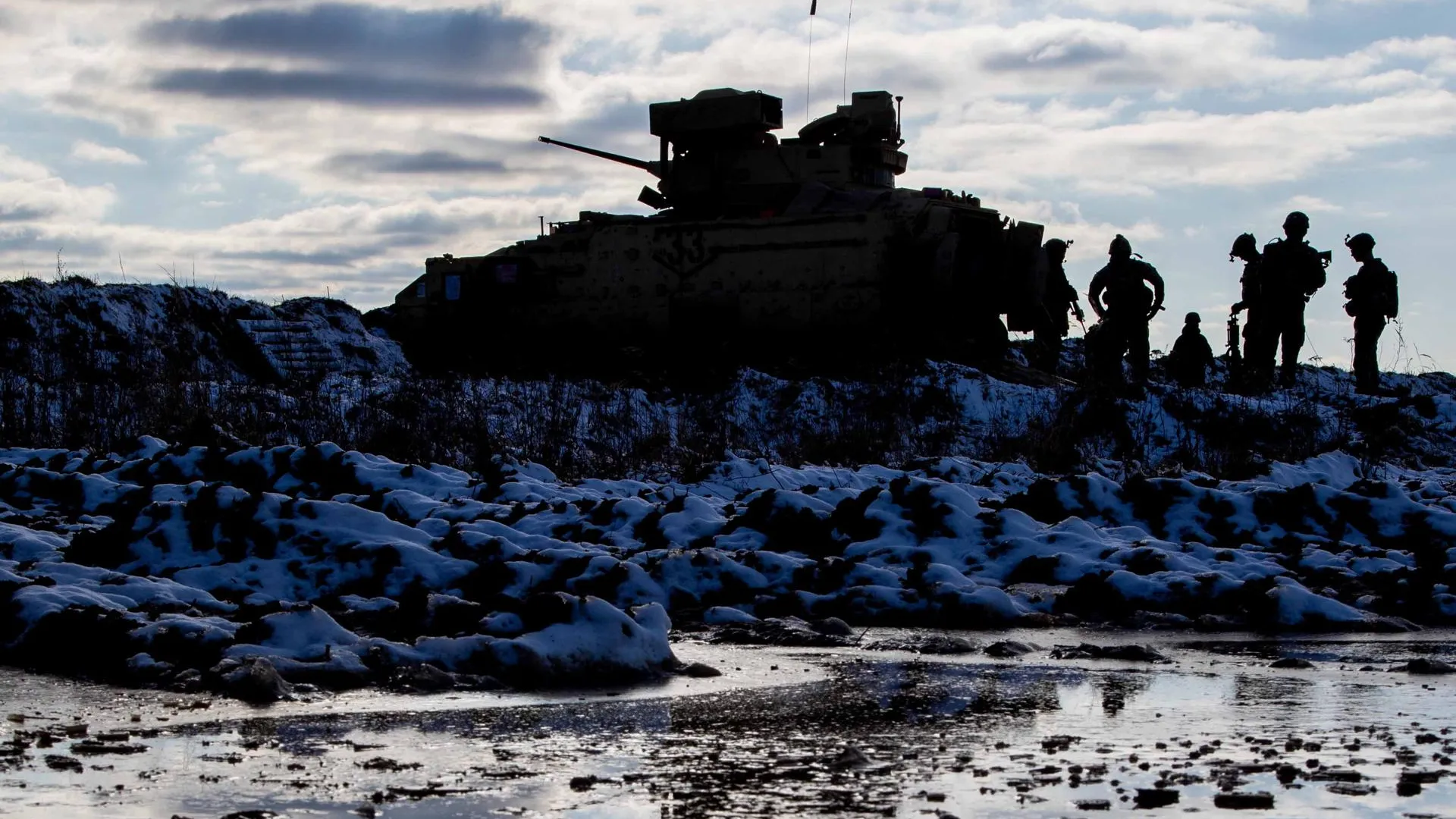 Sgt. Lianne Hirano/Keystone Press Agency/globallookpress