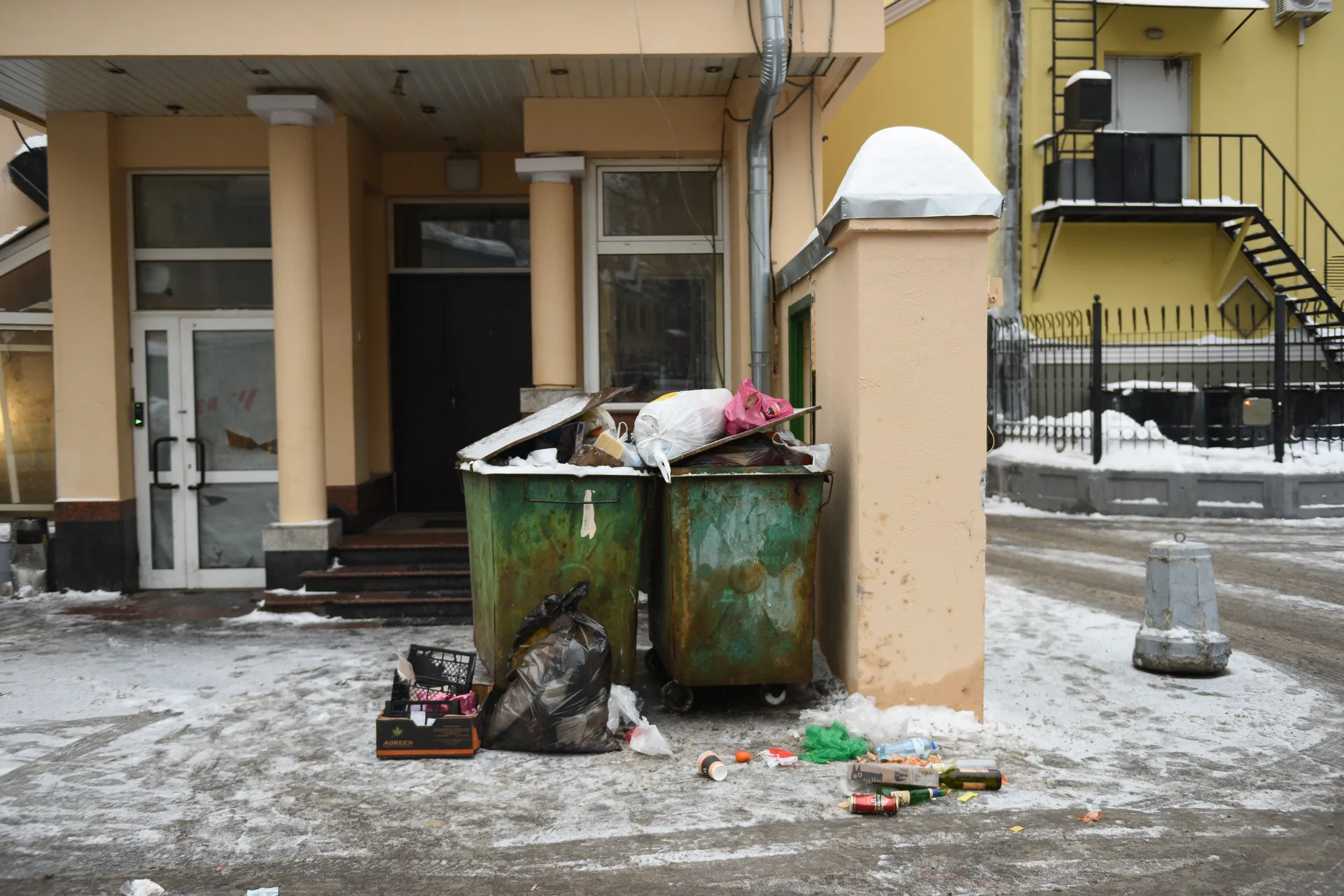 Сбор и вывоз мусора в Москве