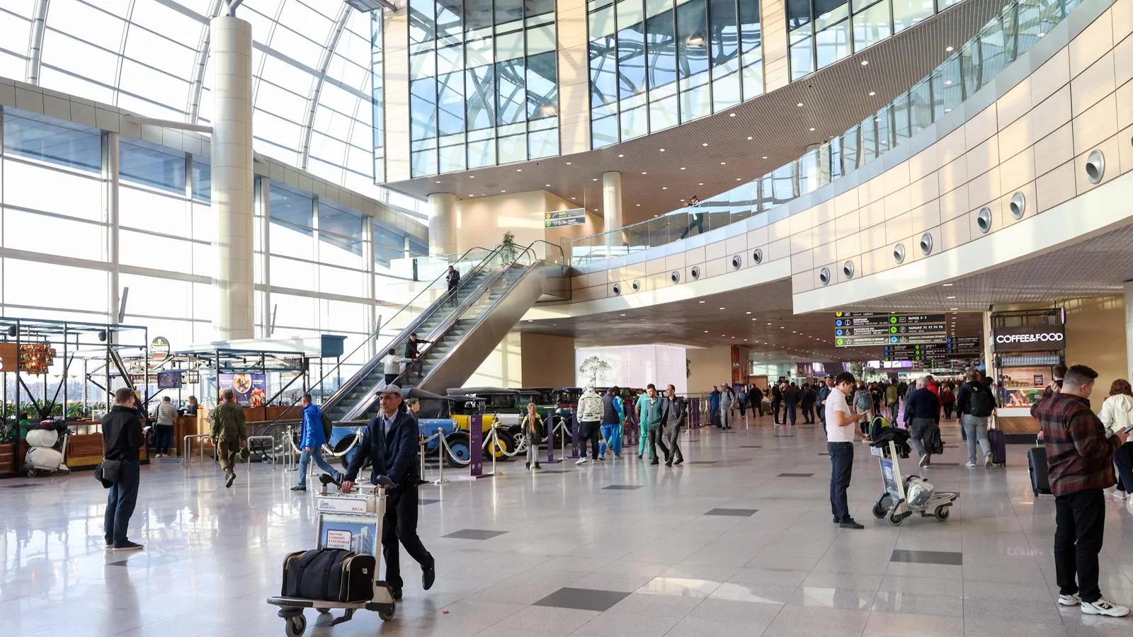 Аэропорт Домодедово. Sobolev Artyom