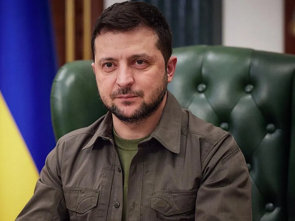 На Украине мобилизуют женщин за счет налогов европейцев: Зеленский готов убить нацию ради собственных амбиций