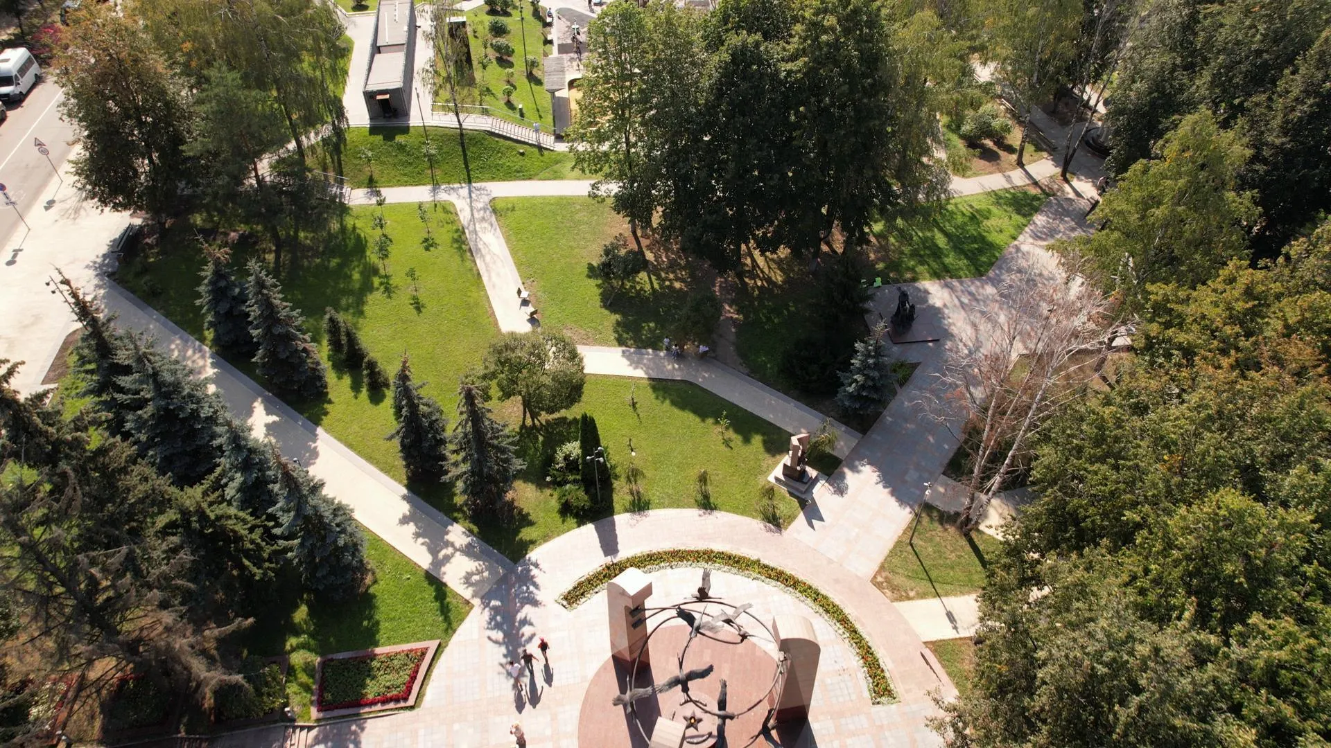 Территория. Тимоховской пруд. Фото: Дарья Московцева